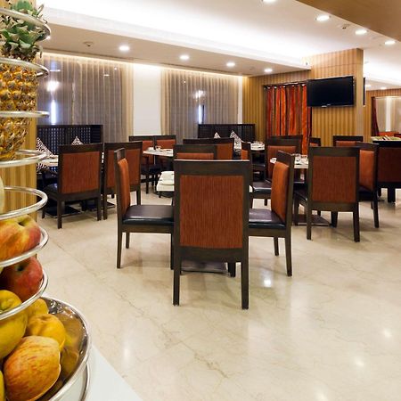 Hampton By Hilton Vadodara-Alkapuri Εξωτερικό φωτογραφία