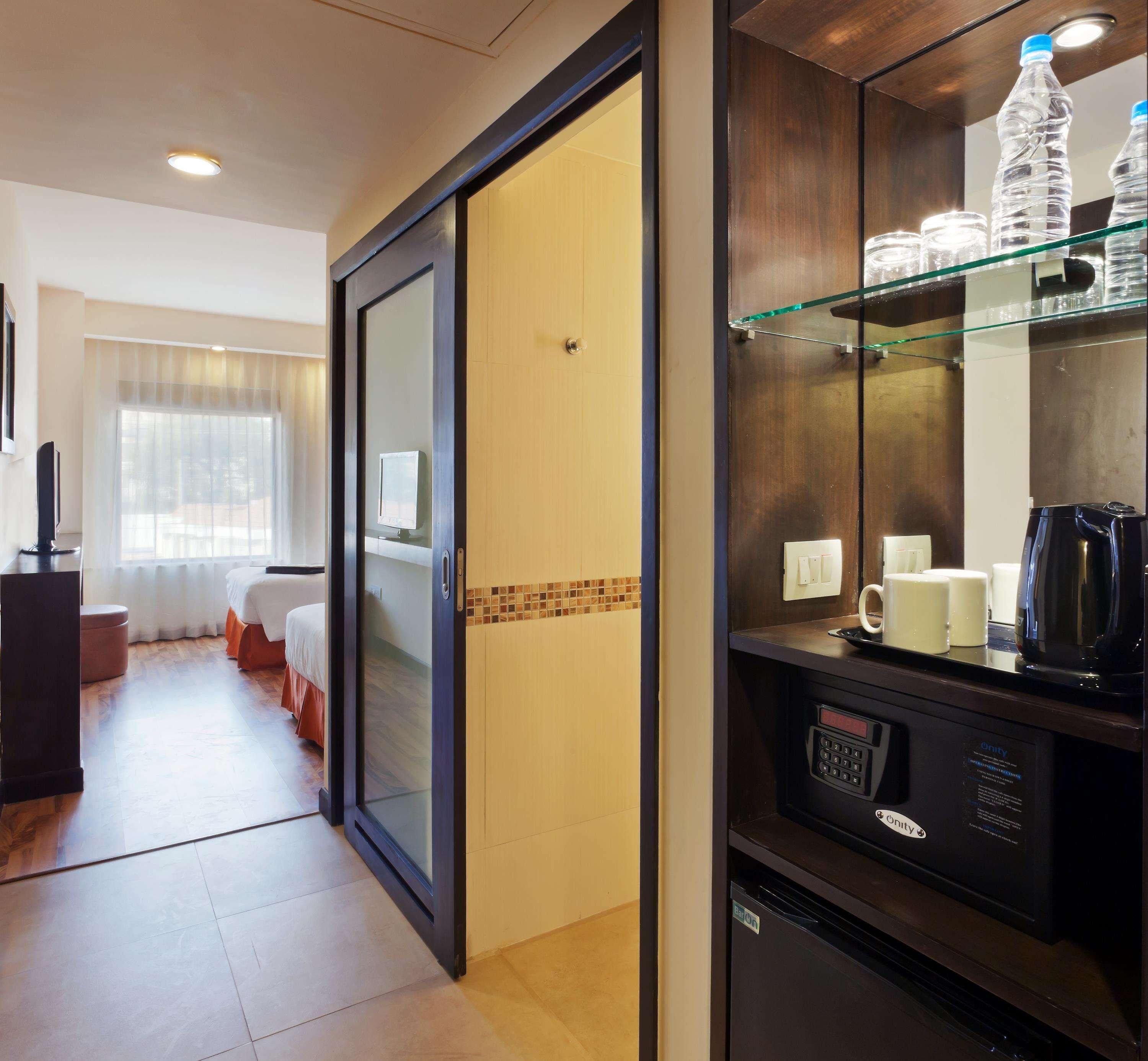 Hampton By Hilton Vadodara-Alkapuri Δωμάτιο φωτογραφία