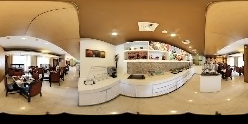 Hampton By Hilton Vadodara-Alkapuri Εξωτερικό φωτογραφία