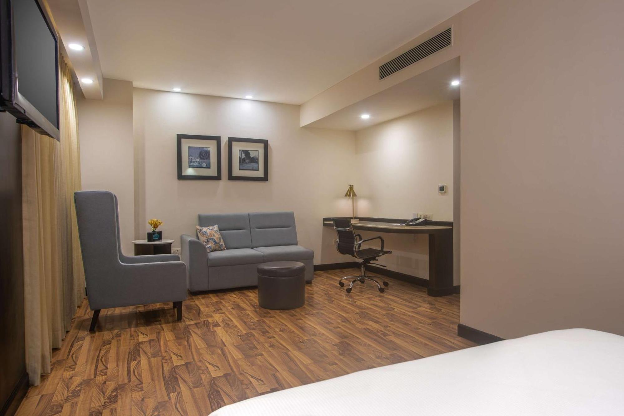 Hampton By Hilton Vadodara-Alkapuri Εξωτερικό φωτογραφία