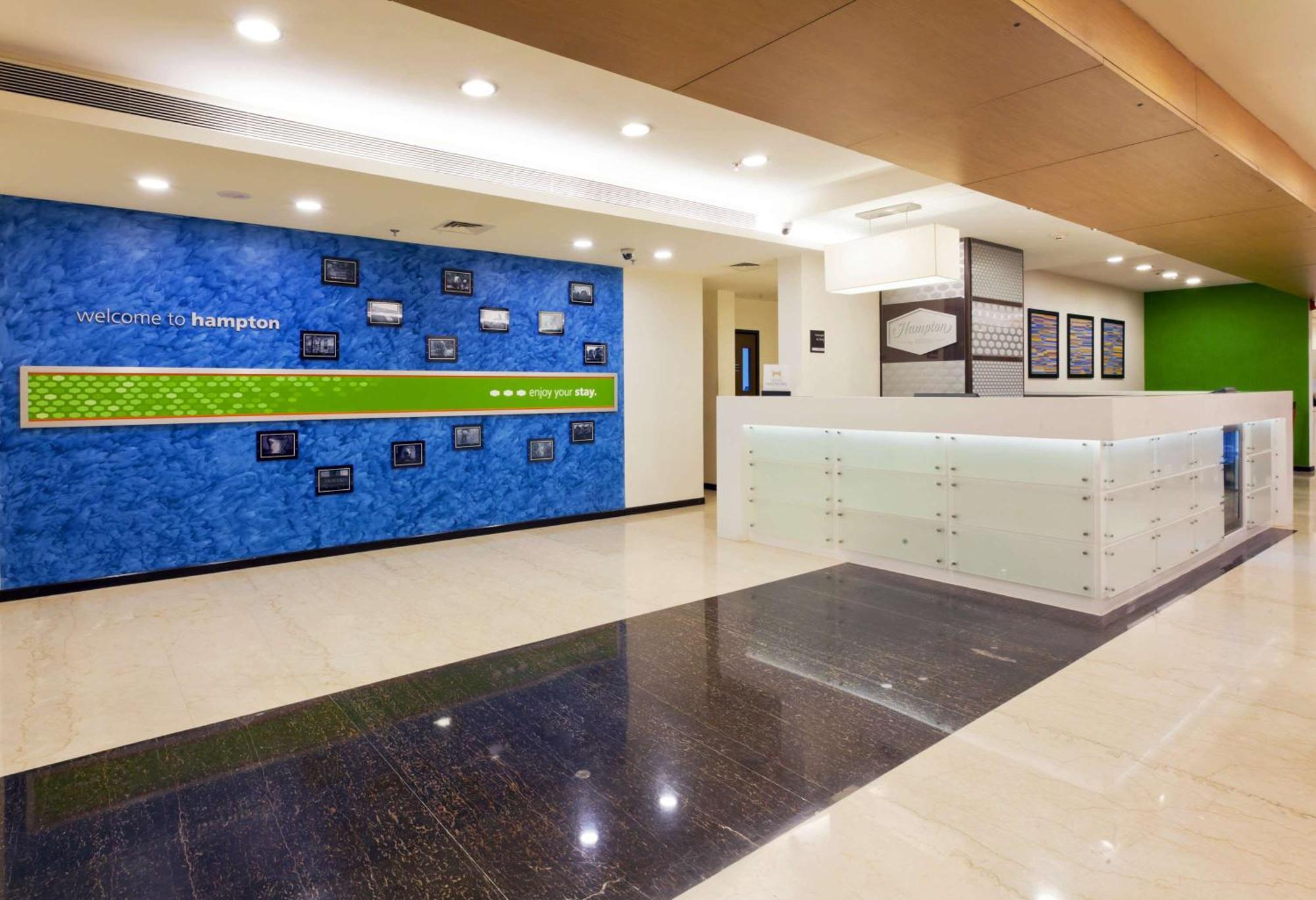 Hampton By Hilton Vadodara-Alkapuri Εξωτερικό φωτογραφία