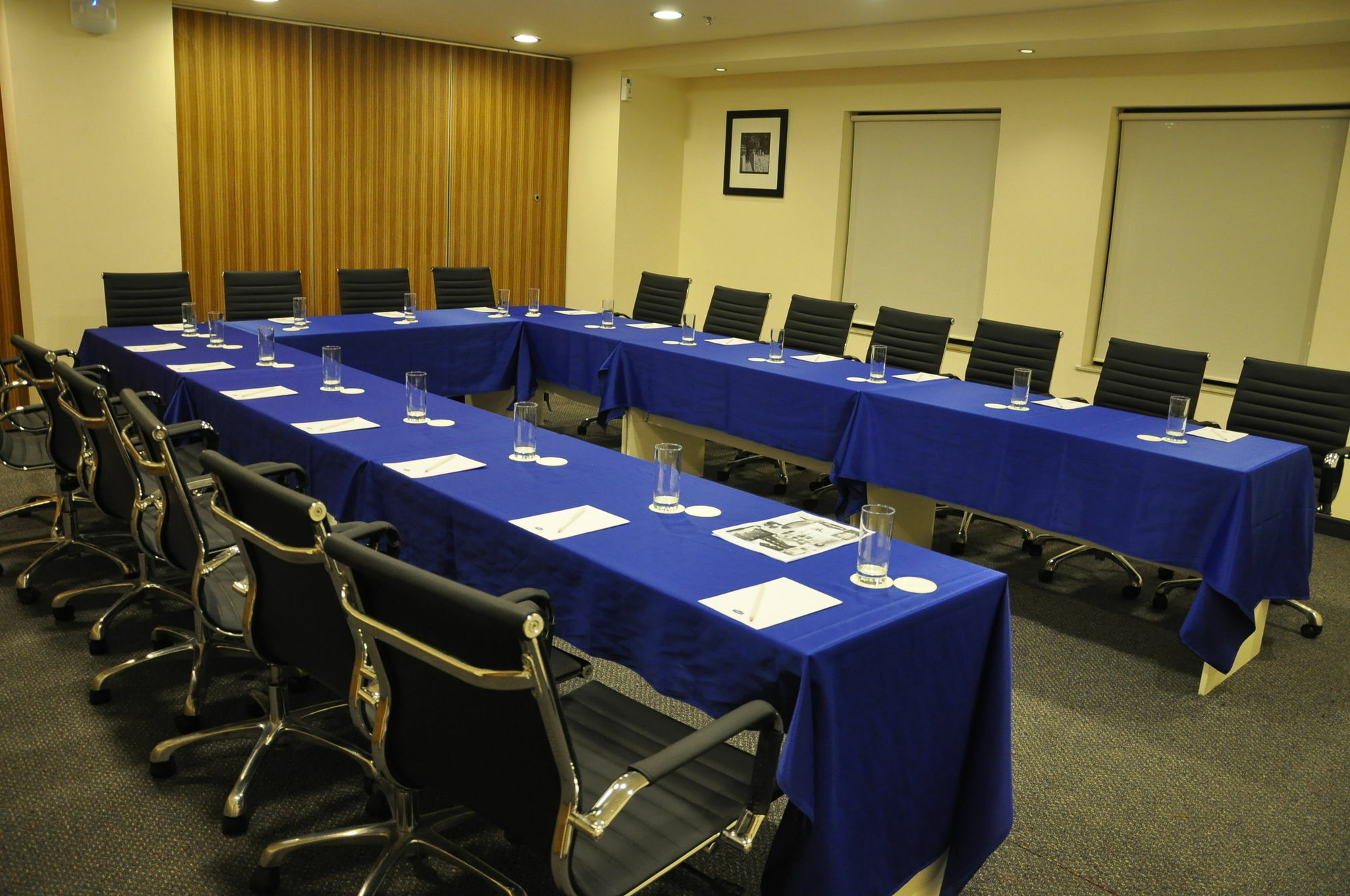 Hampton By Hilton Vadodara-Alkapuri Εξωτερικό φωτογραφία