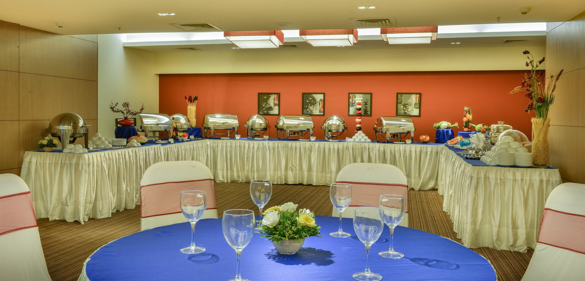 Hampton By Hilton Vadodara-Alkapuri Εξωτερικό φωτογραφία