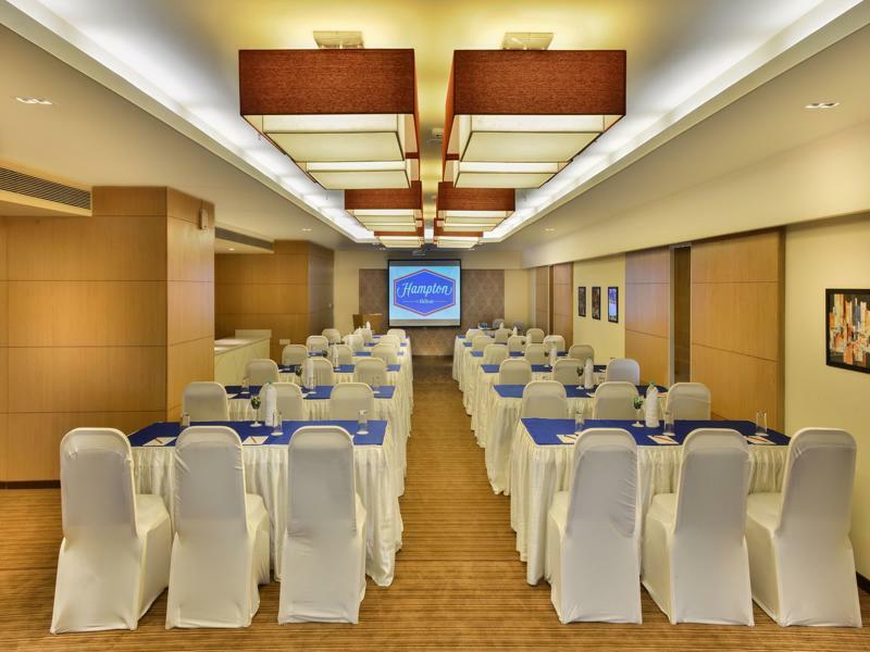 Hampton By Hilton Vadodara-Alkapuri Εξωτερικό φωτογραφία